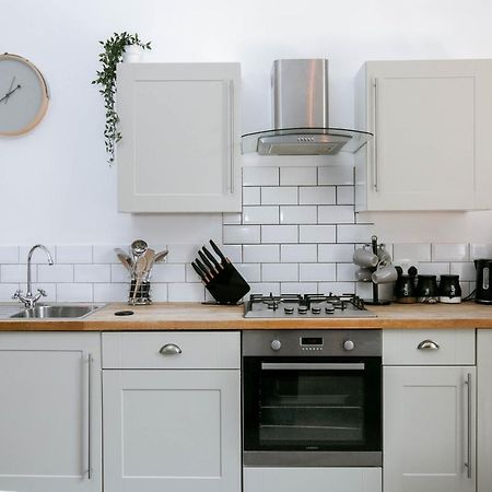 Peaceful Apartment - Dedicated Free Parking - Walk To Centre, Uni, Hosp - Business And Leisure - Contact For Long Stays Exeter Exterior foto